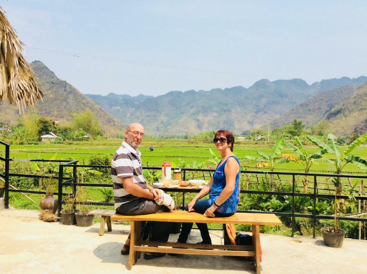 Homestay Quan Hang マイチャウ エクステリア 写真
